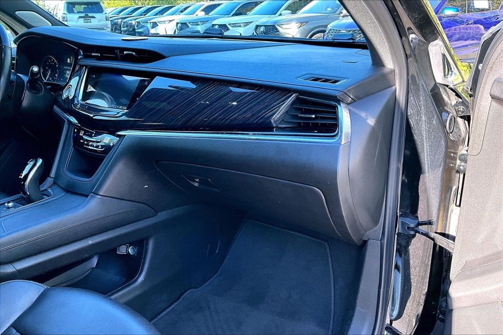 2023 Cadillac XT6 Premium Luxury
