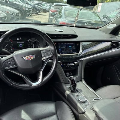2023 Cadillac XT6 Premium Luxury