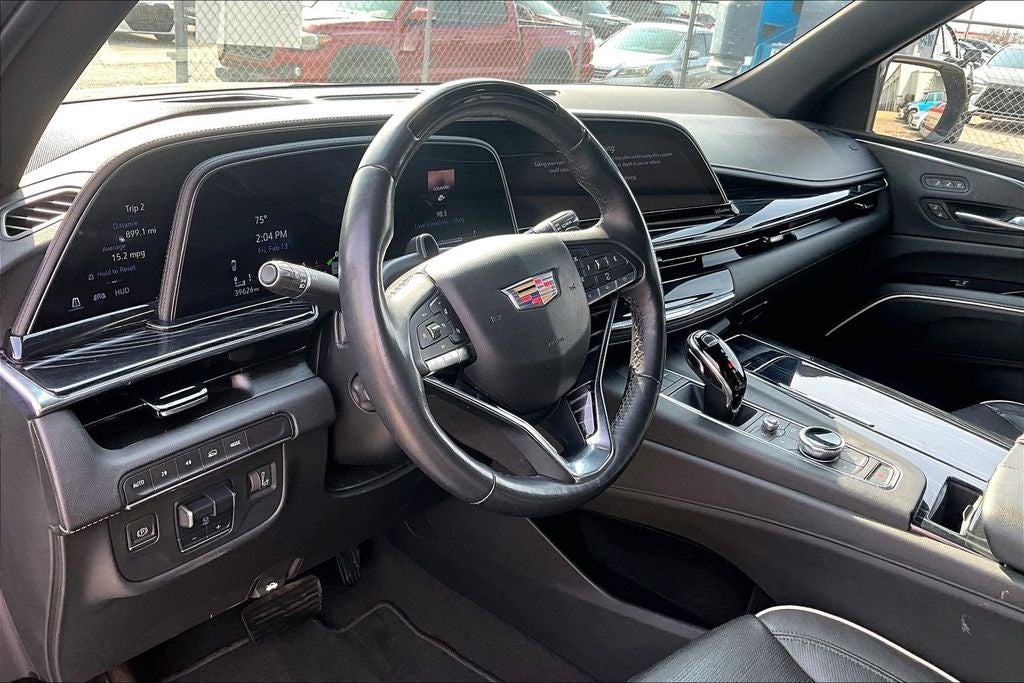 2023 Cadillac Escalade Sport