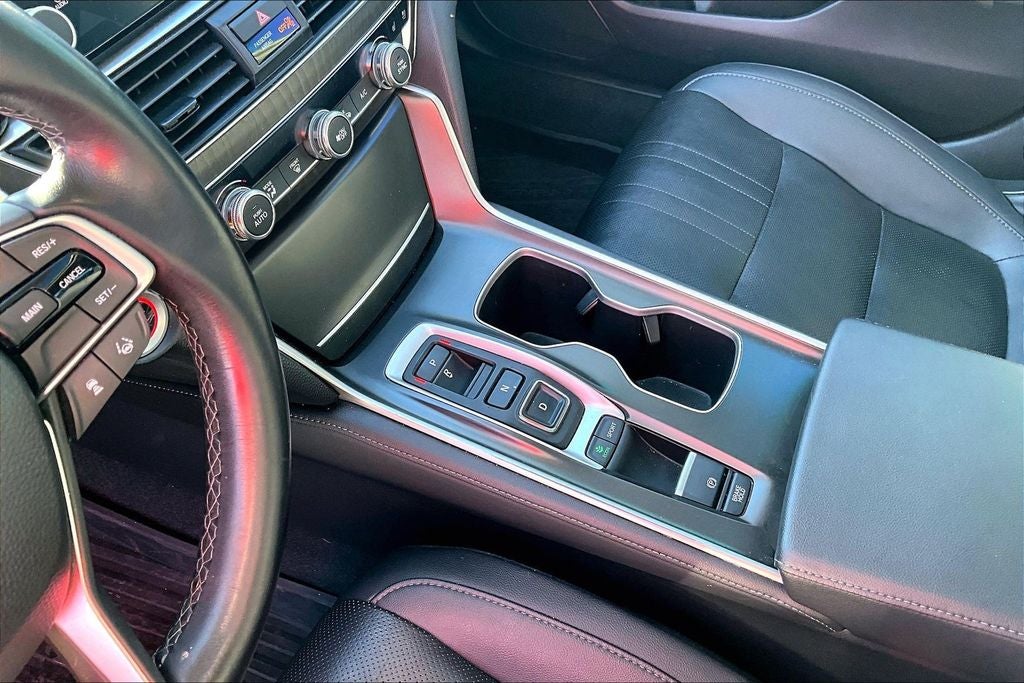 2020 Honda Accord Touring 2.0T