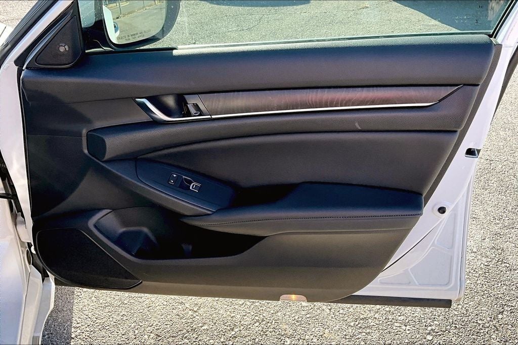 2020 Honda Accord Touring 2.0T