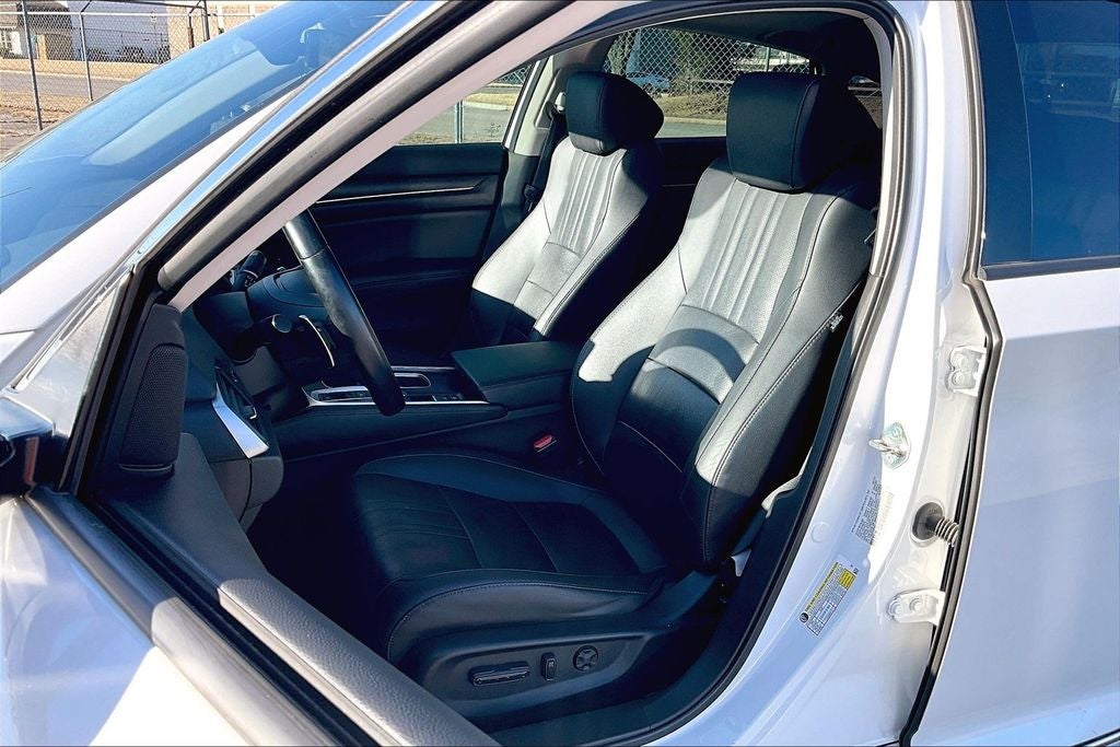 2020 Honda Accord Touring 2.0T