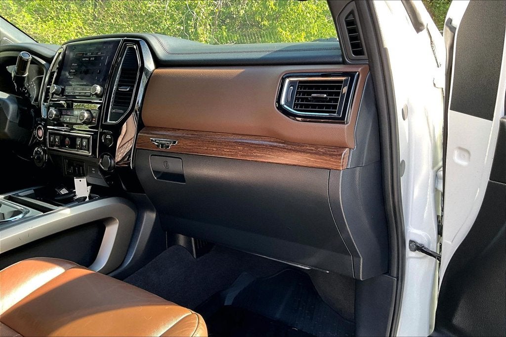2022 Nissan Titan Platinum Reserve