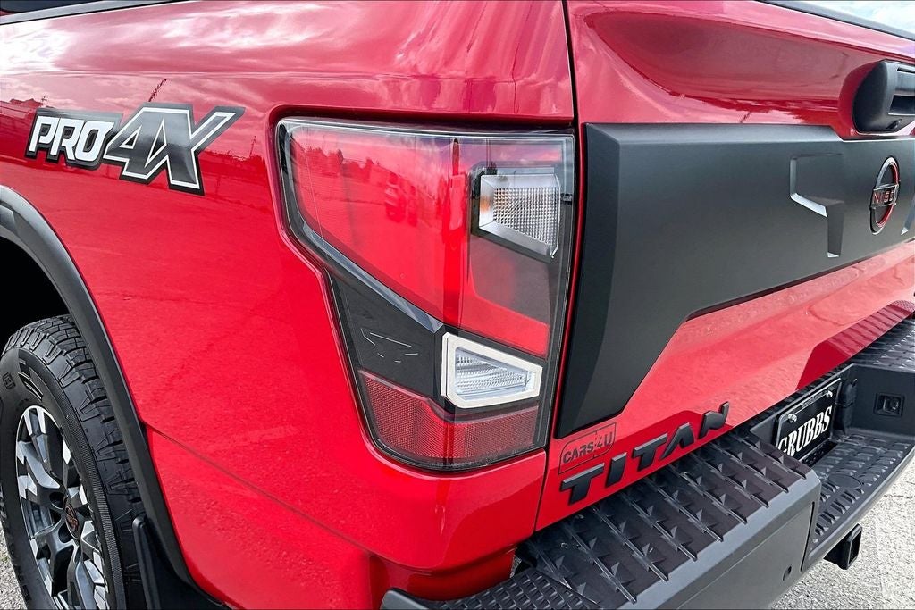 2024 Nissan Titan PRO-4X