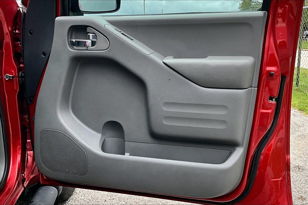 2017 Nissan Frontier SV