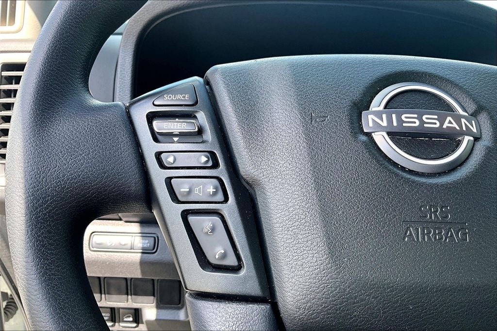 2024 Nissan Frontier SV