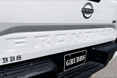 2024 Nissan Frontier SV