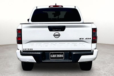 2024 Nissan Frontier SV