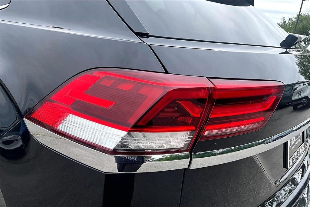 2020 Volkswagen Atlas Cross Sport 3.6L V6 SE w/Technology 4Motion