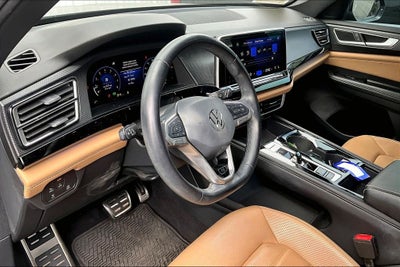 2024 Volkswagen Atlas Cross Sport 2.0T SEL R-Line