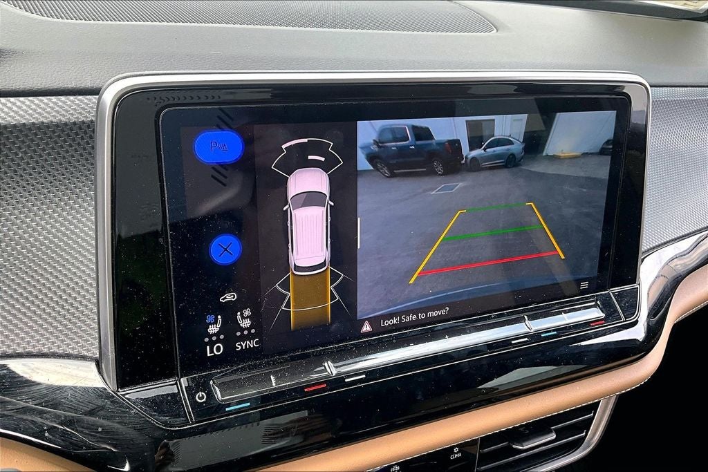 2024 Volkswagen Atlas Cross Sport 2.0T SEL R-Line