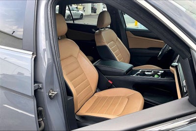 2024 Volkswagen Atlas Cross Sport 2.0T SEL R-Line