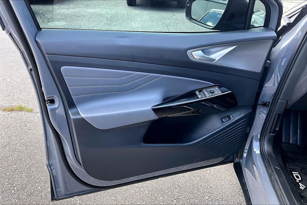 2023 Volkswagen ID.4 Pro S Plus