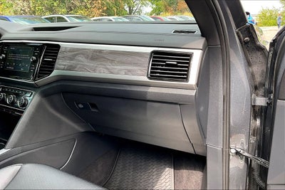 2022 Volkswagen Atlas Cross Sport 2.0T SE w/Technology