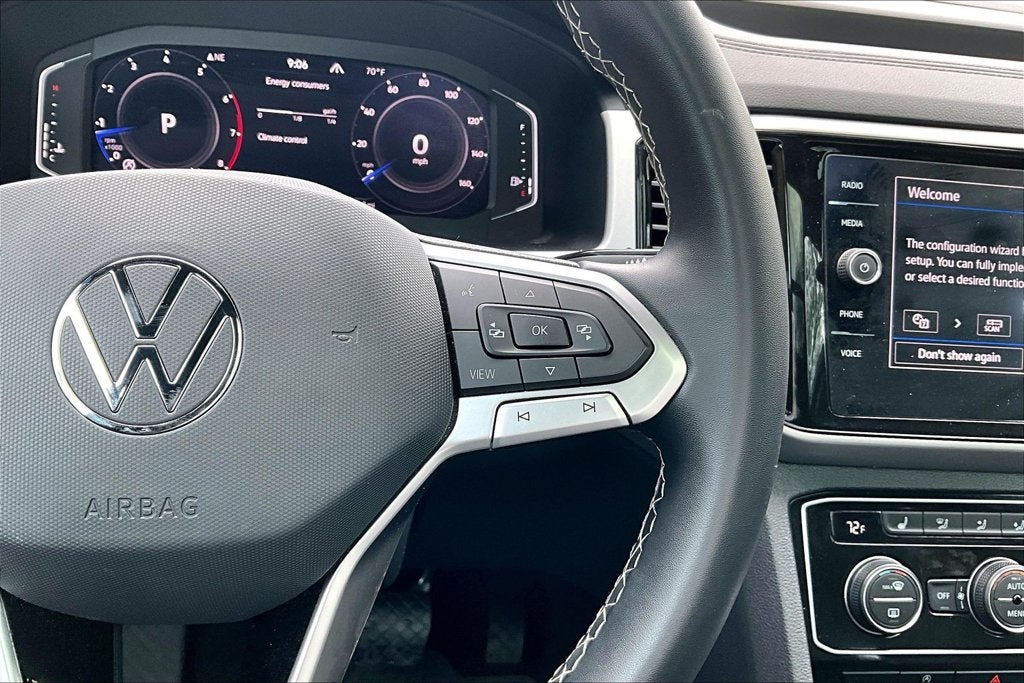 2022 Volkswagen Atlas Cross Sport 2.0T SE w/Technology