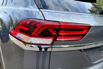 2022 Volkswagen Atlas Cross Sport 2.0T SE w/Technology