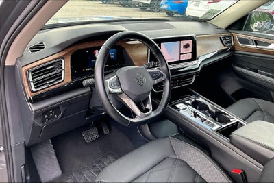 2025 Volkswagen Atlas 2.0T SE w/Technology