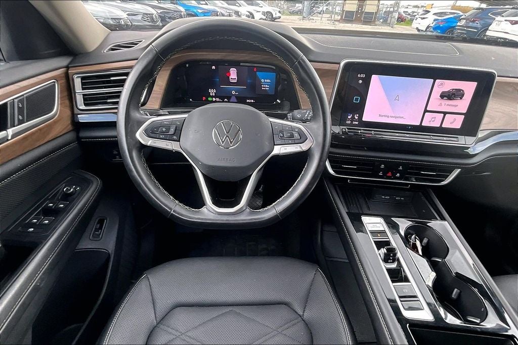 2025 Volkswagen Atlas 2.0T SE w/Technology