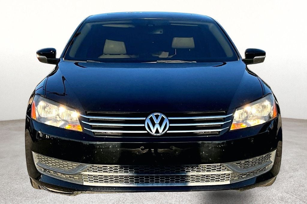 2014 Volkswagen Passat 1.8T SE w/Sunroof/Nav