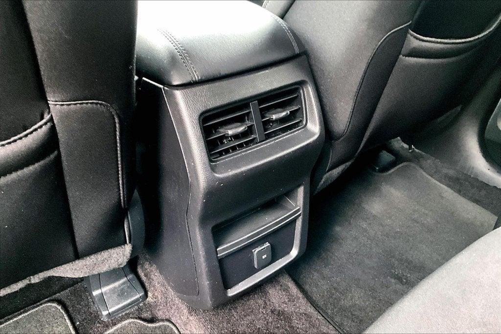 2016 Ford Edge SE