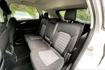2016 Ford Edge SE