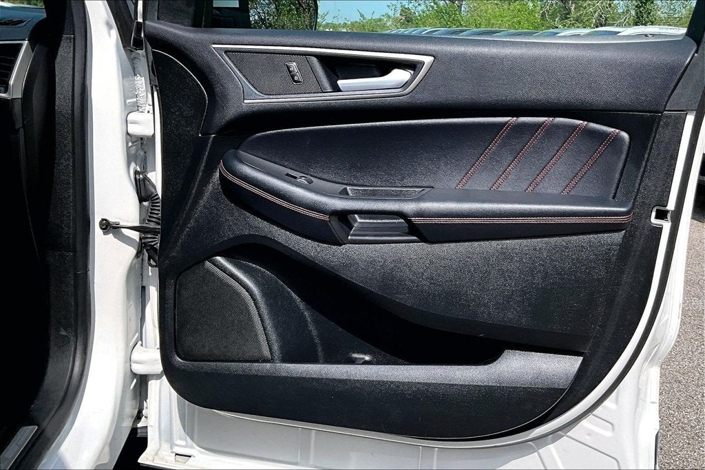 2024 Ford Edge ST Line