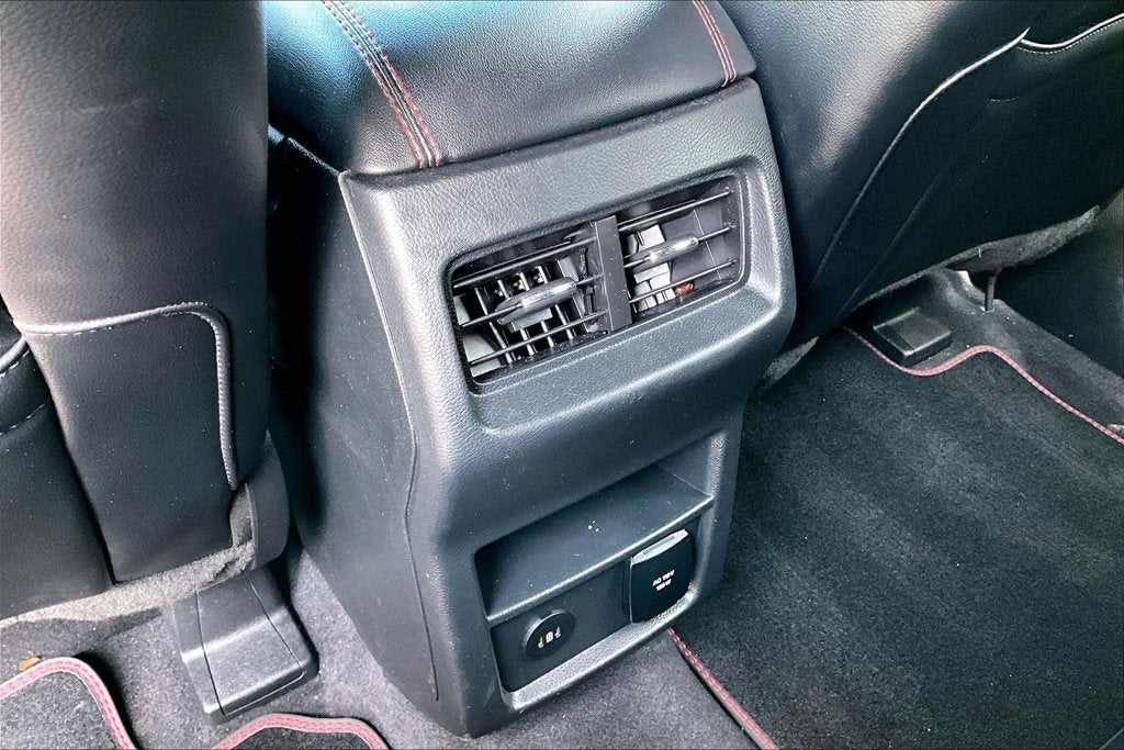 2024 Ford Edge ST Line