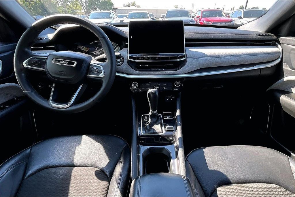 2023 Jeep Compass Latitude