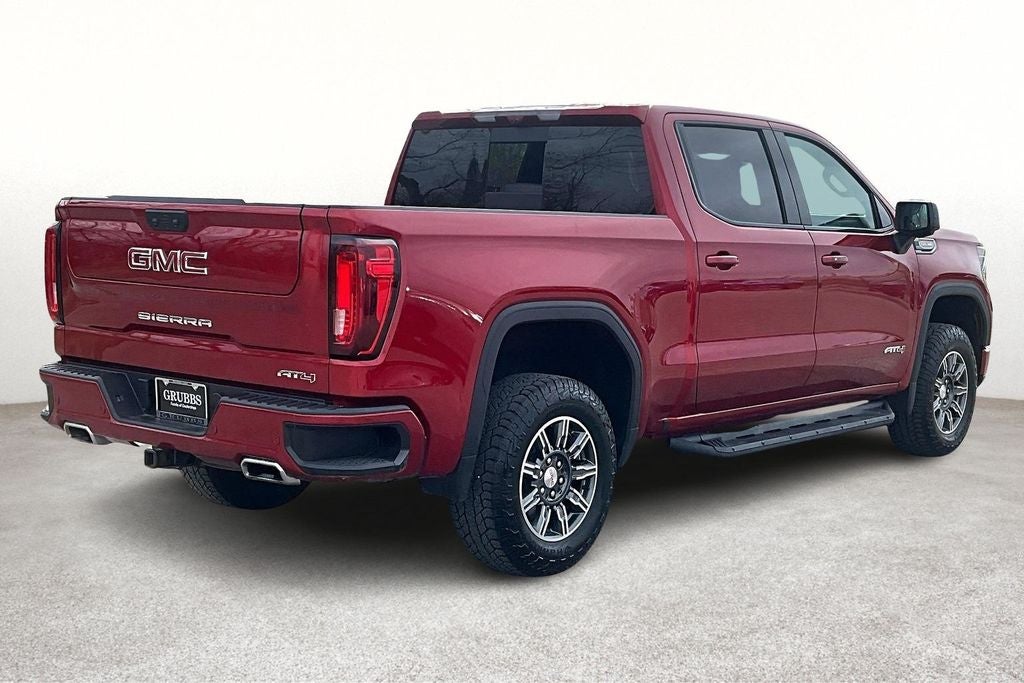 2025 GMC Sierra 1500 AT4