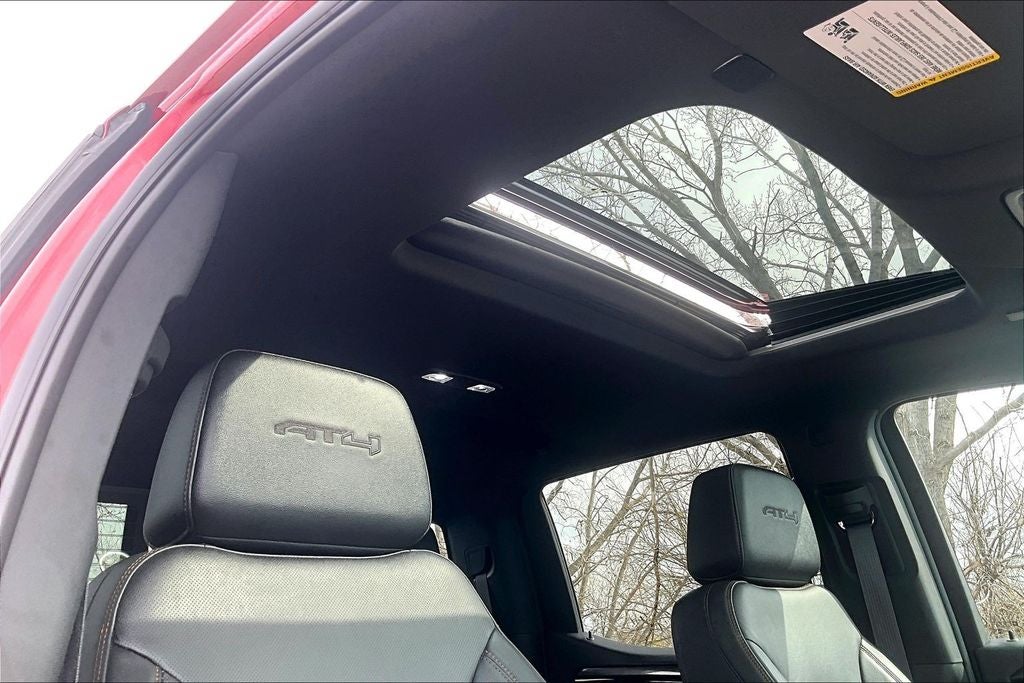 2025 GMC Sierra 1500 AT4