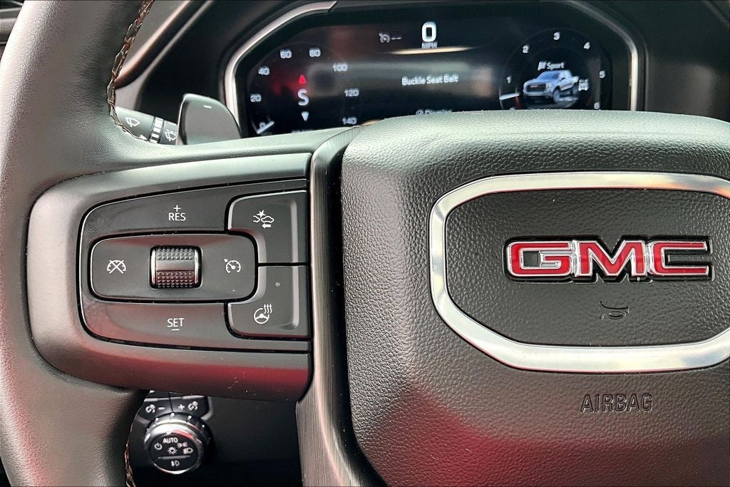 2025 GMC Sierra 1500 AT4