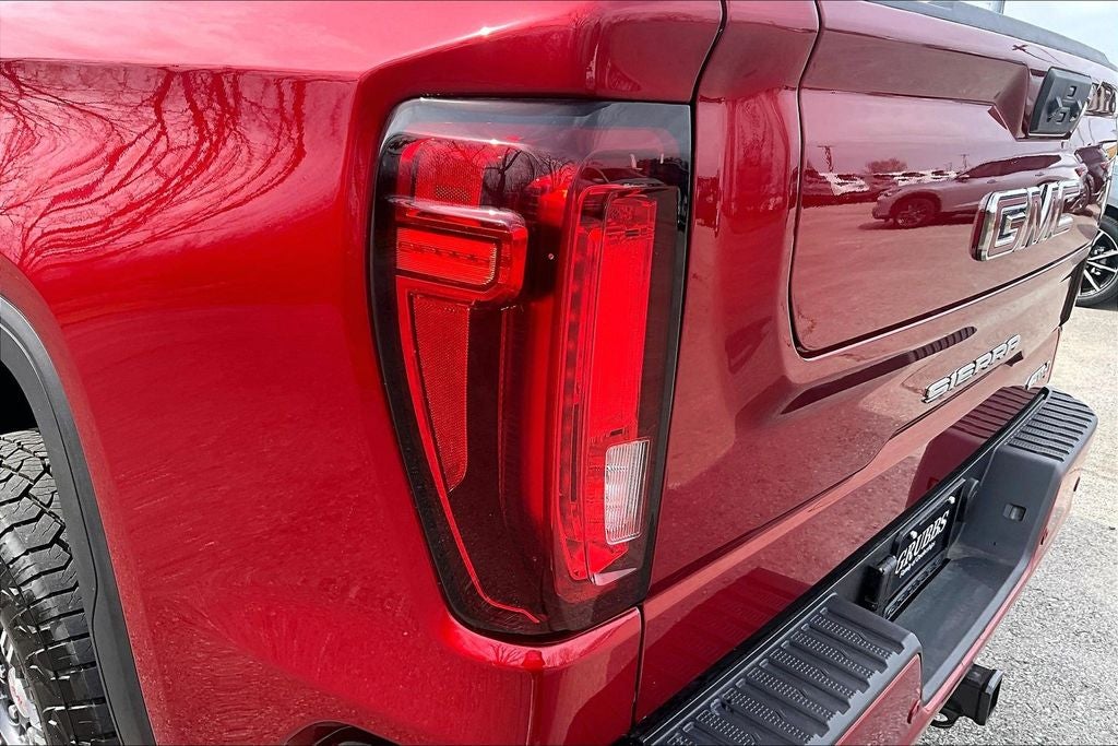 2025 GMC Sierra 1500 AT4
