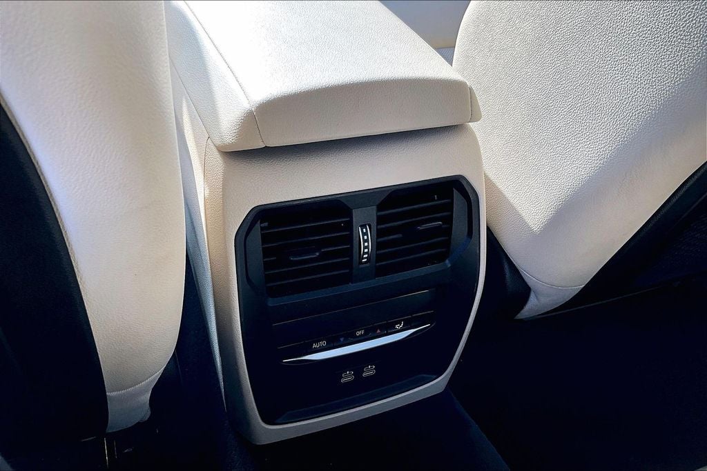 2023 BMW 3 Series 330e iPerformance