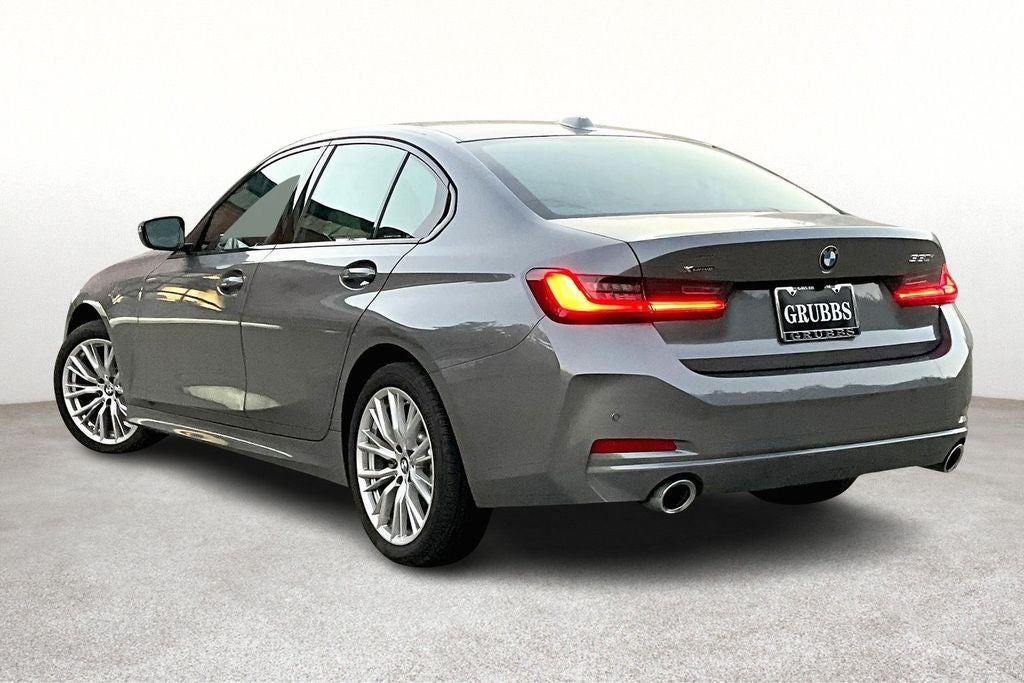 2023 BMW 3 Series 330i xDrive