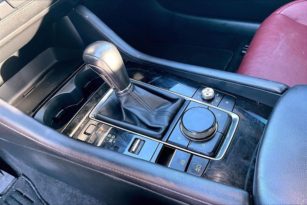 2024 Mazda Mazda3 2.5 S Carbon Edition