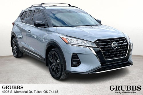 2021 Nissan Kicks SR
