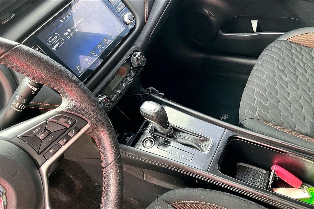 2021 Nissan Kicks SR