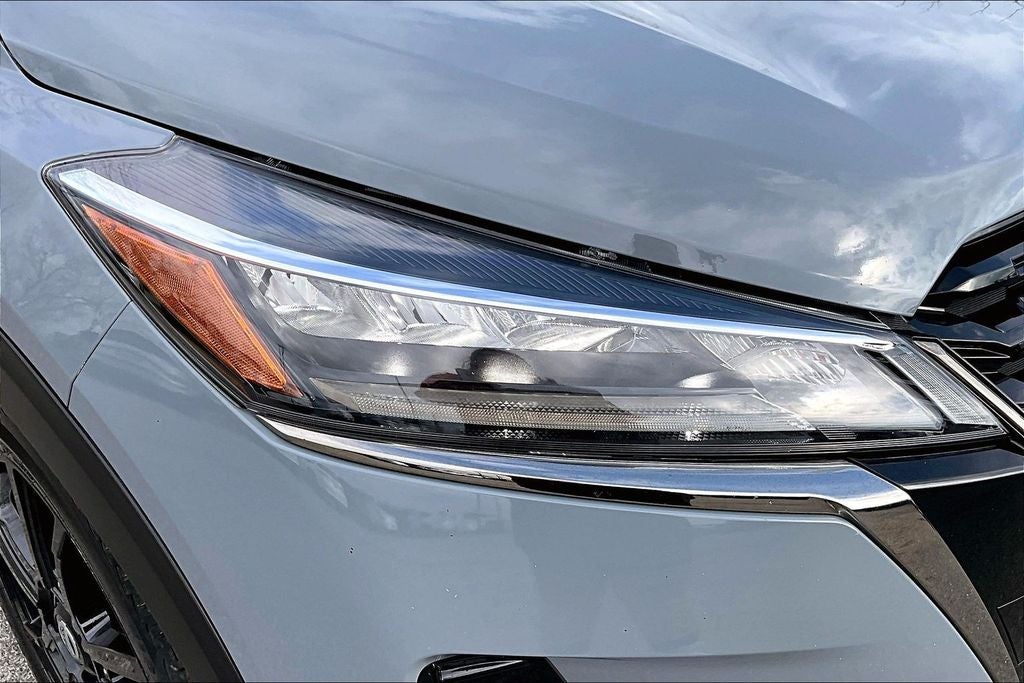 2021 Nissan Kicks SR