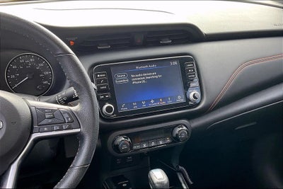 2021 Nissan Kicks SR