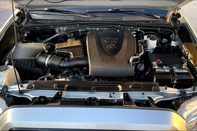 2022 Toyota Tacoma SR V6