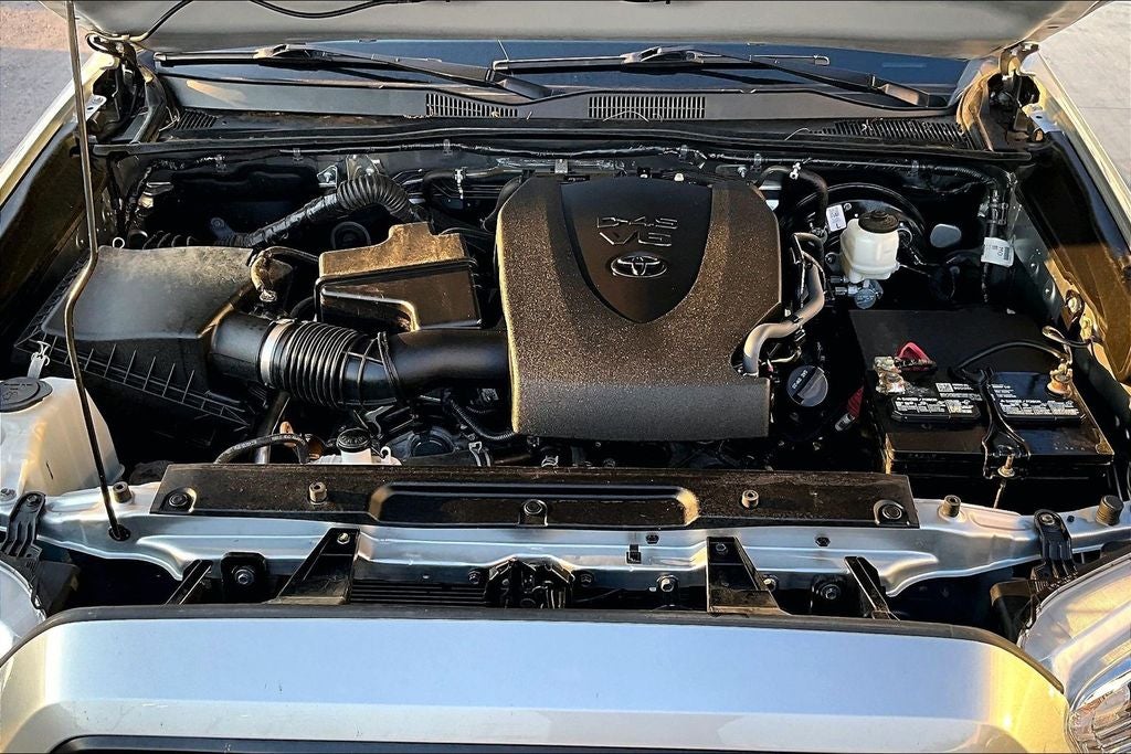 2022 Toyota Tacoma SR V6