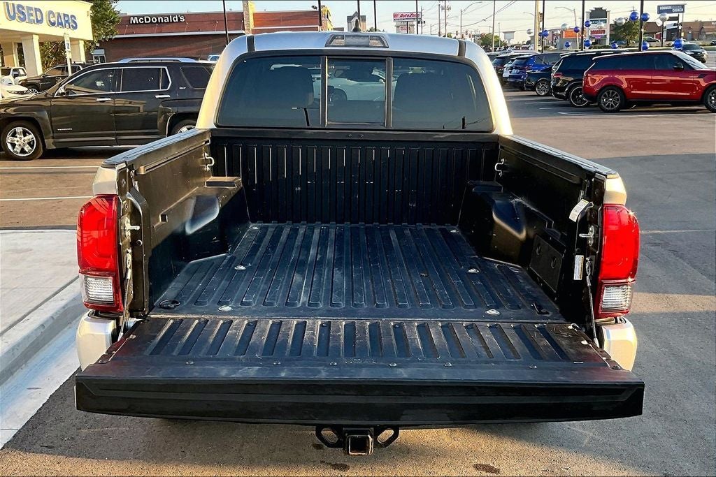 2022 Toyota Tacoma SR V6