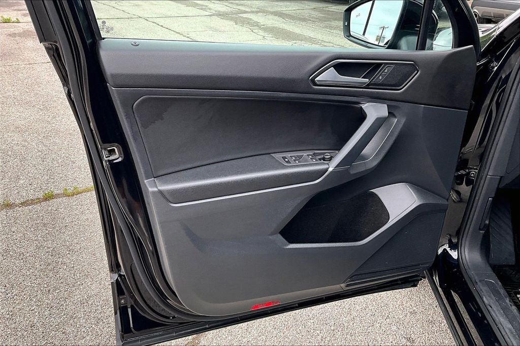 2018 Volkswagen Tiguan 2.0T SEL 4Motion