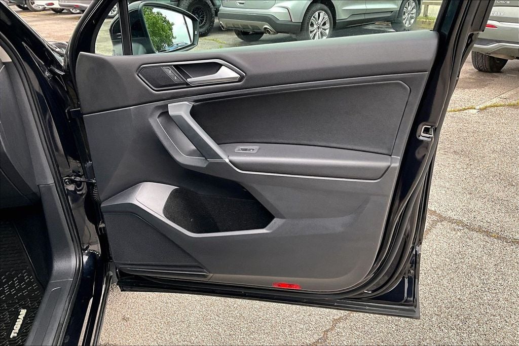 2018 Volkswagen Tiguan 2.0T SEL 4Motion