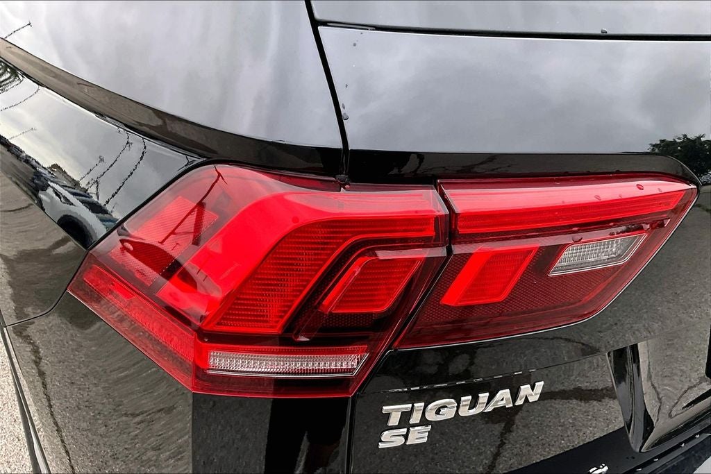 2018 Volkswagen Tiguan 2.0T SEL 4Motion