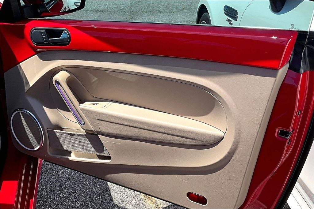 2019 Volkswagen Beetle Convertible Base