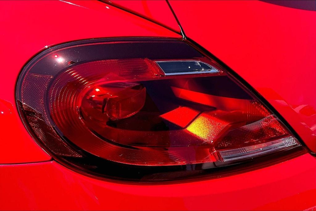 2019 Volkswagen Beetle Convertible Base