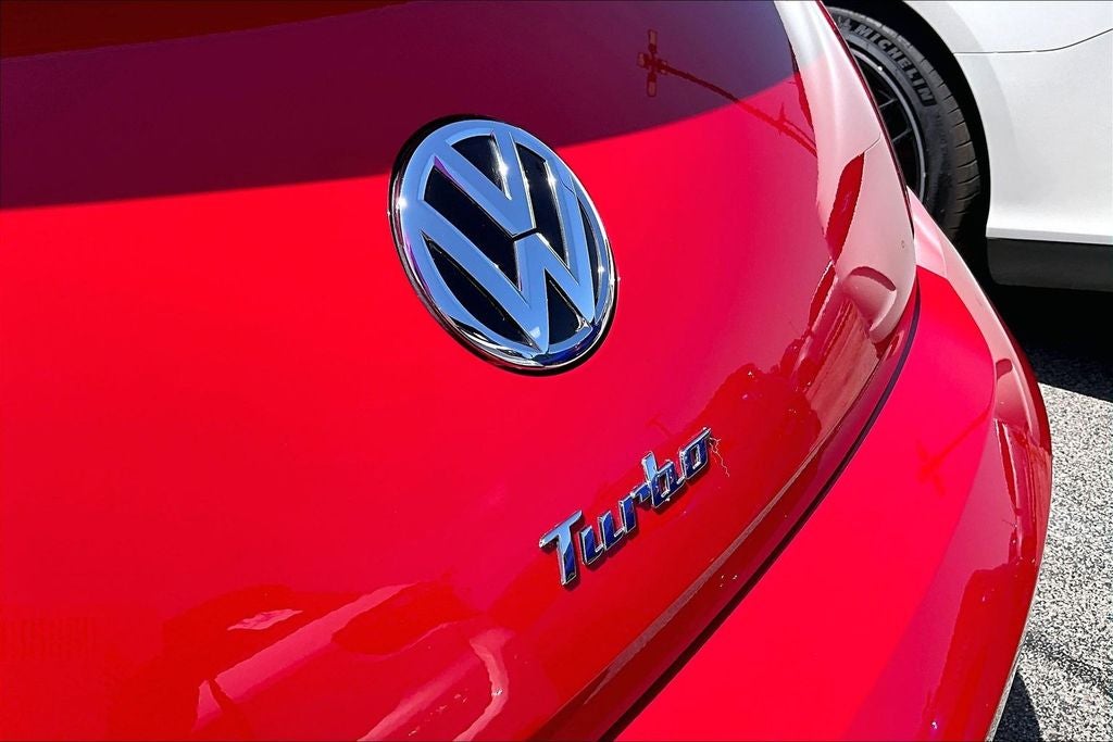 2019 Volkswagen Beetle Convertible Base