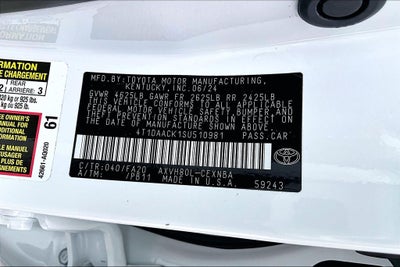 2025 Toyota Camry SE