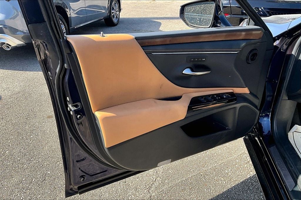 2022 Lexus ES 350